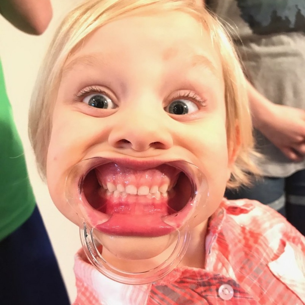 Meet your Posher, Joy